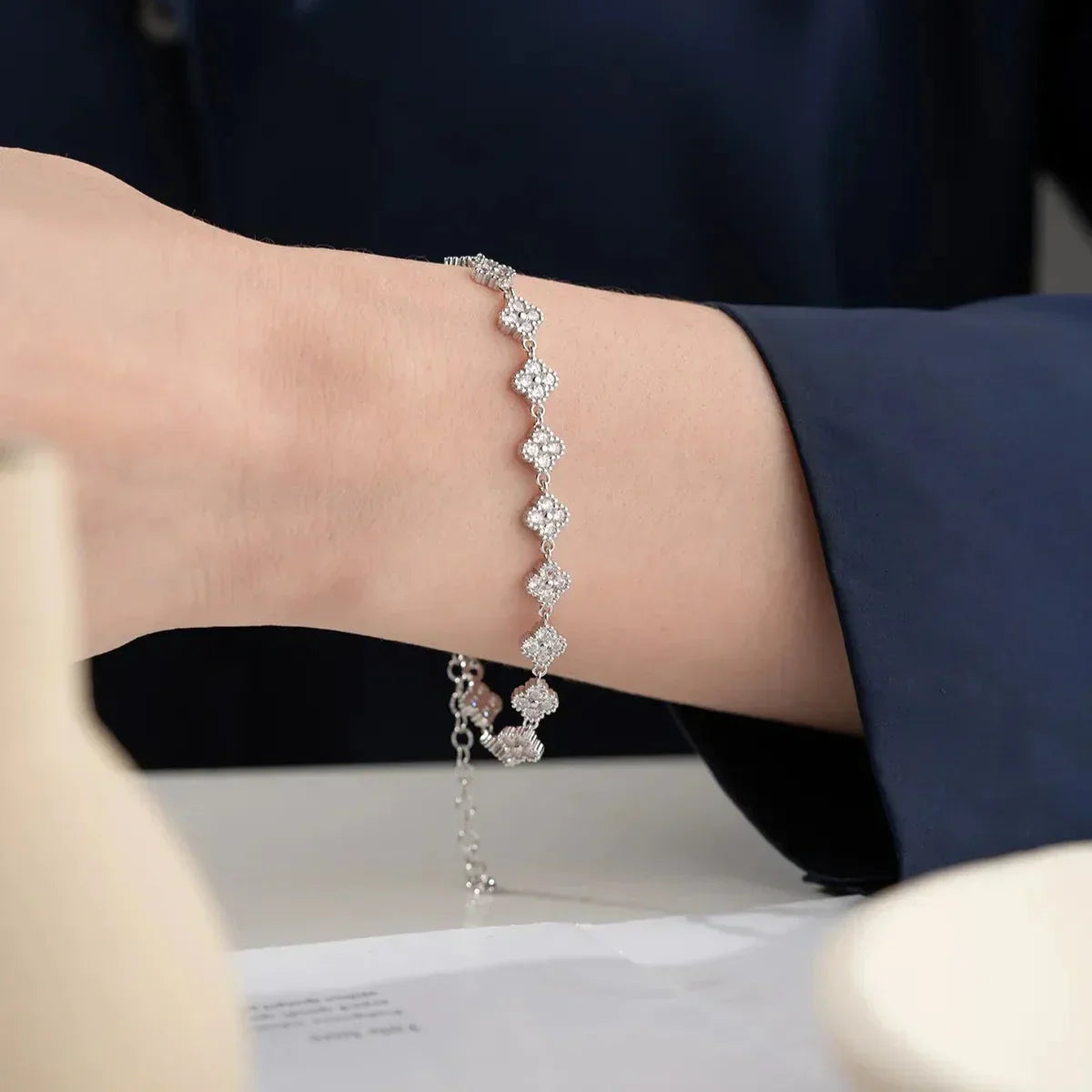 ZIRKON STEIN KLEE ARMBAND | 925 SILBER