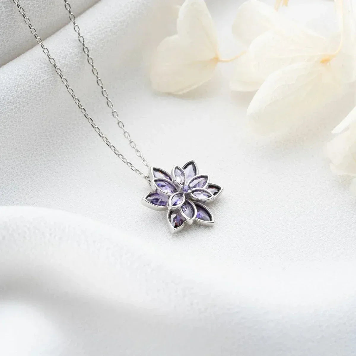 LILA LOTUSBLUMENKETTE | 925 SILBER