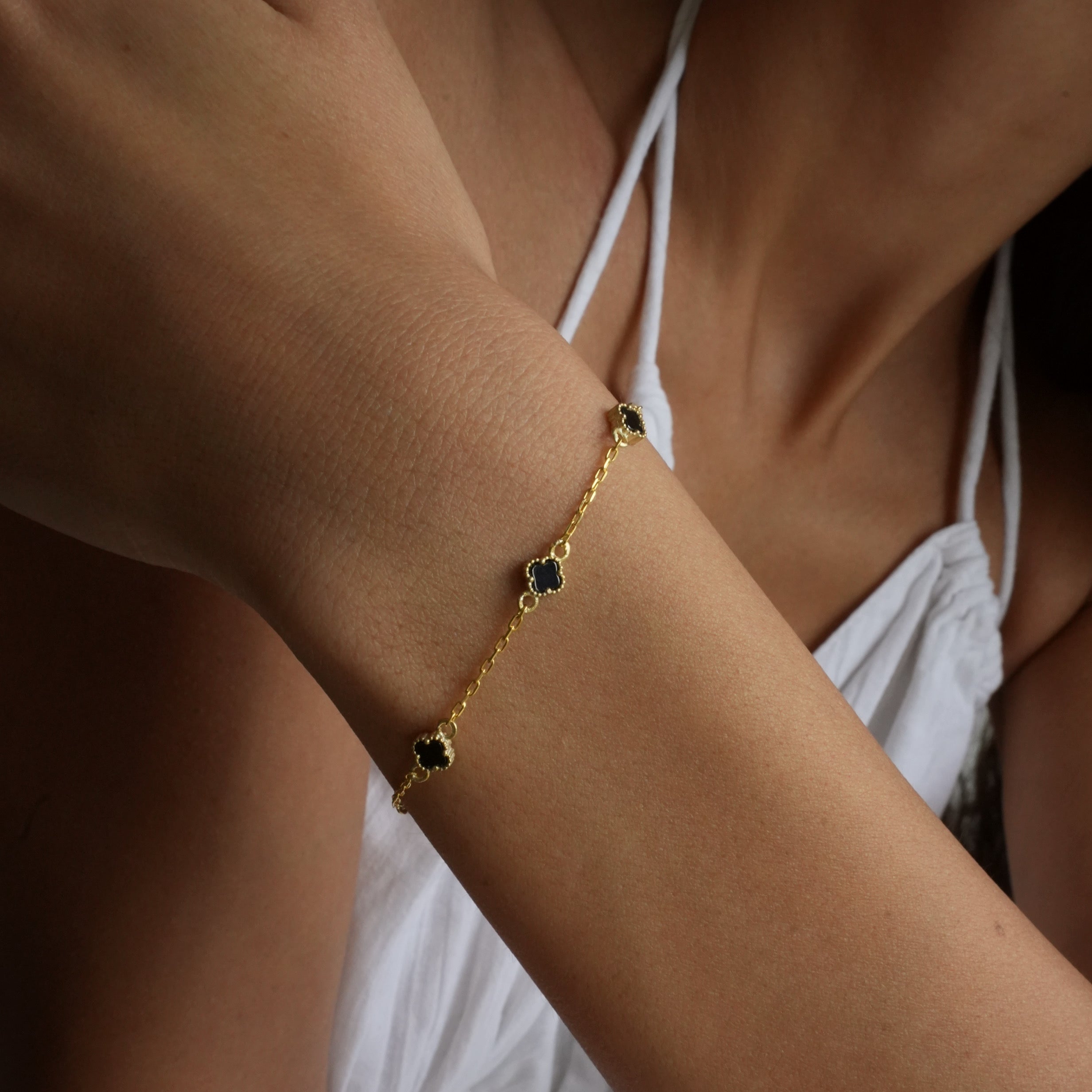 MINIMAL SCHWARZE KLEE ARMKETTE | 925 SILBER