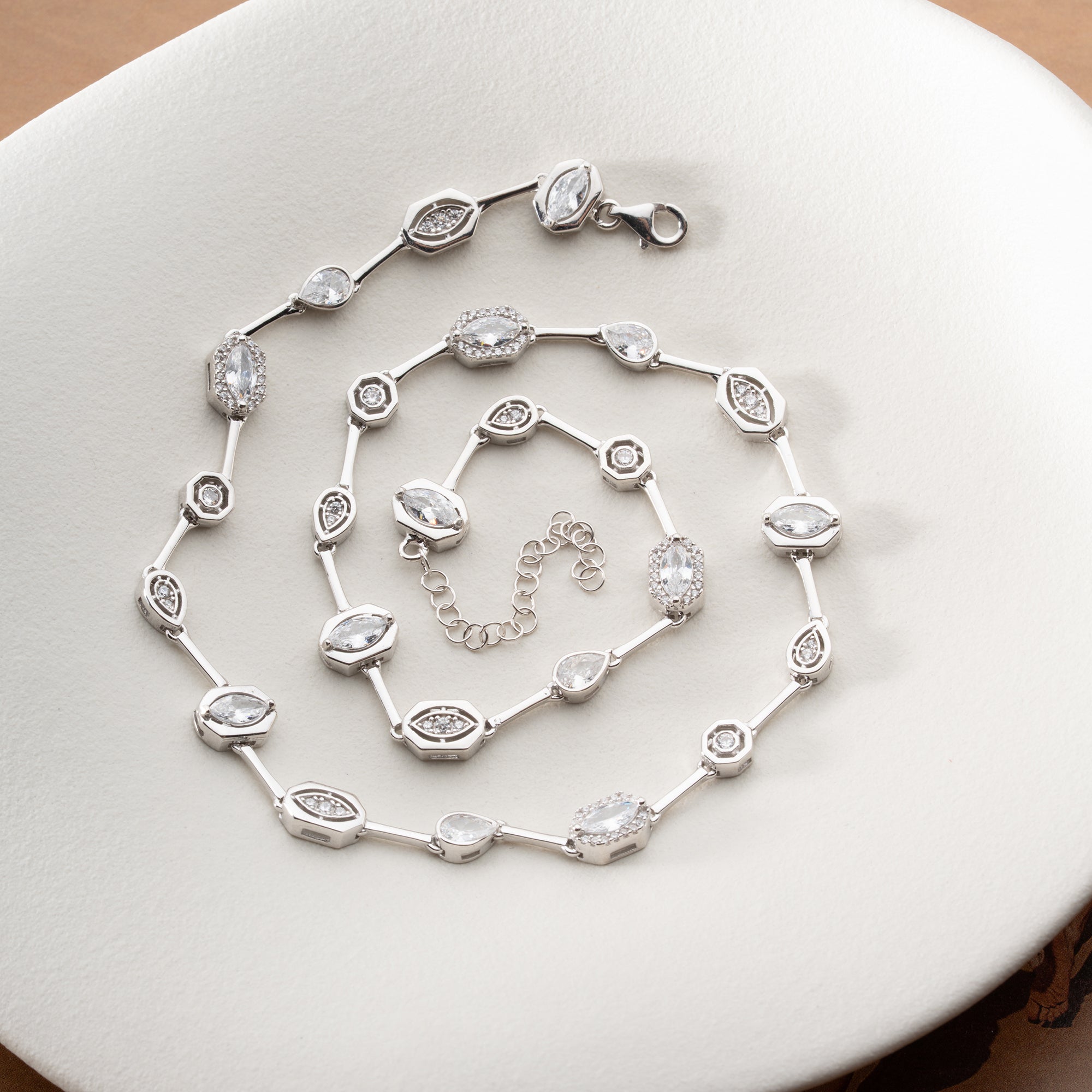 WEISSE BIJOU HALSKETTE | 925 SILBER