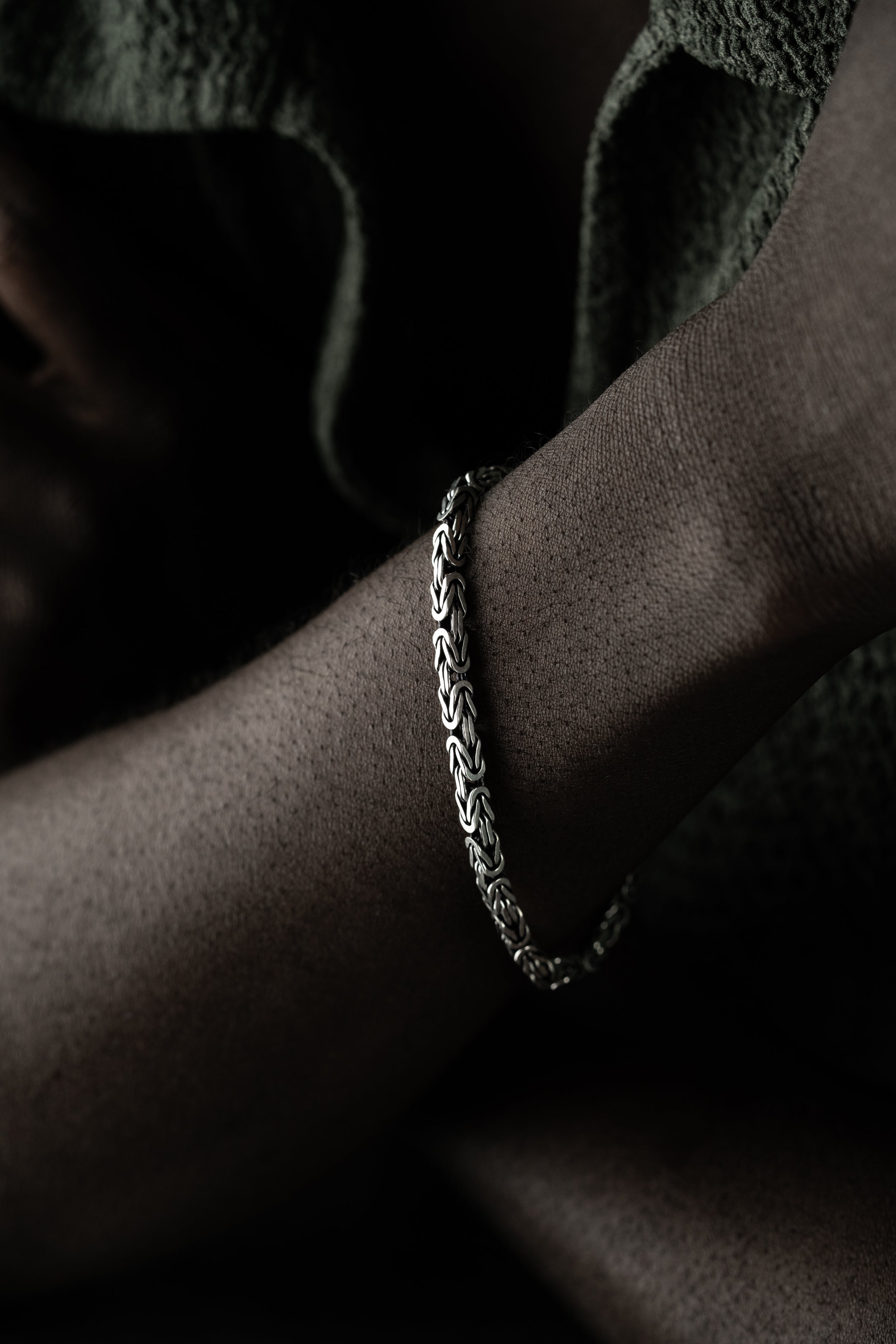 KÖNIGSARMBAND VIERKANT OXIDIERT 5MM | 925 SILBER