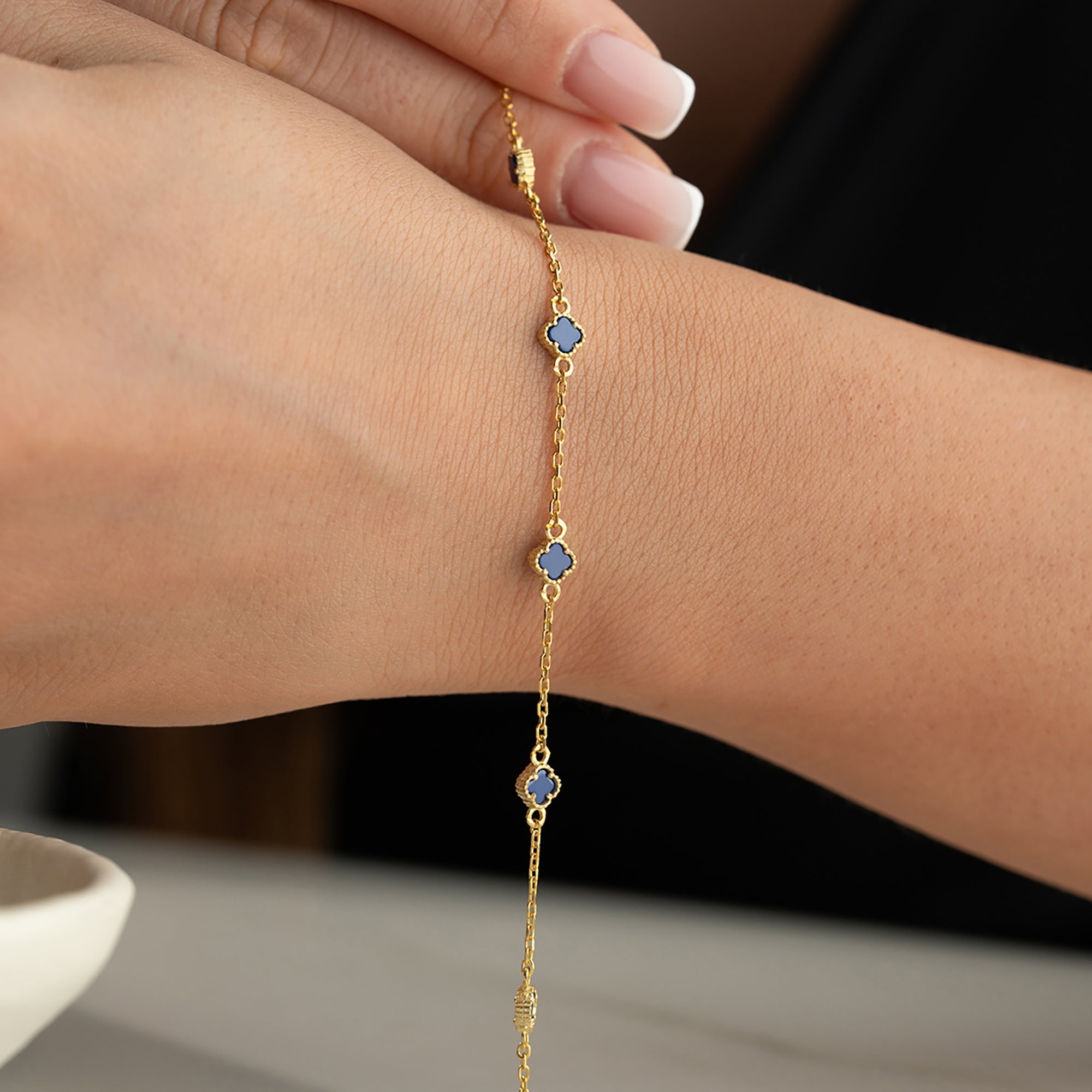 MINIMAL BLAUER KLEE ARMKETTE | 925 SILBER