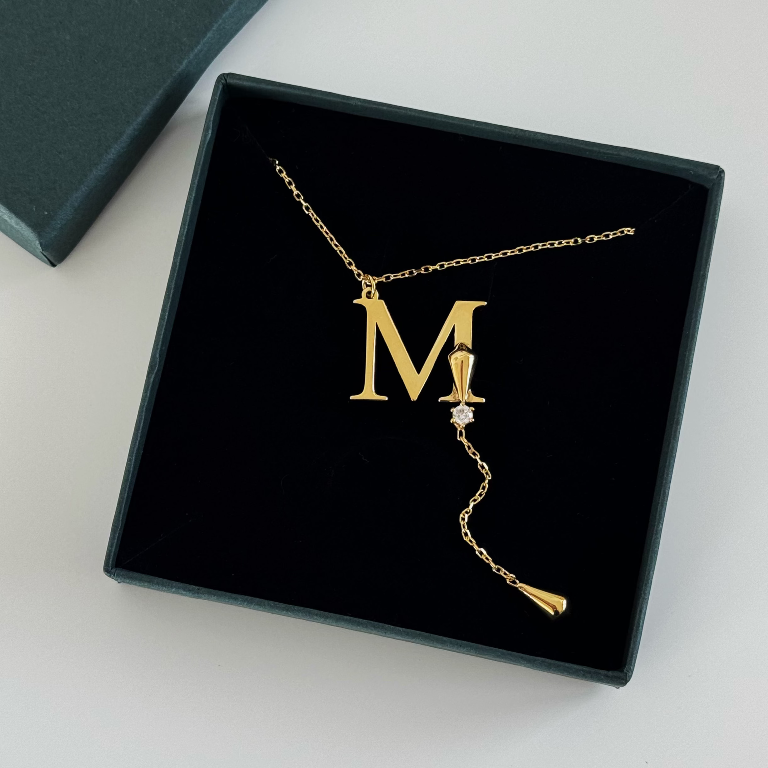 ALYA BUCHSTABEN HALSKETTE | 925 SILBER.