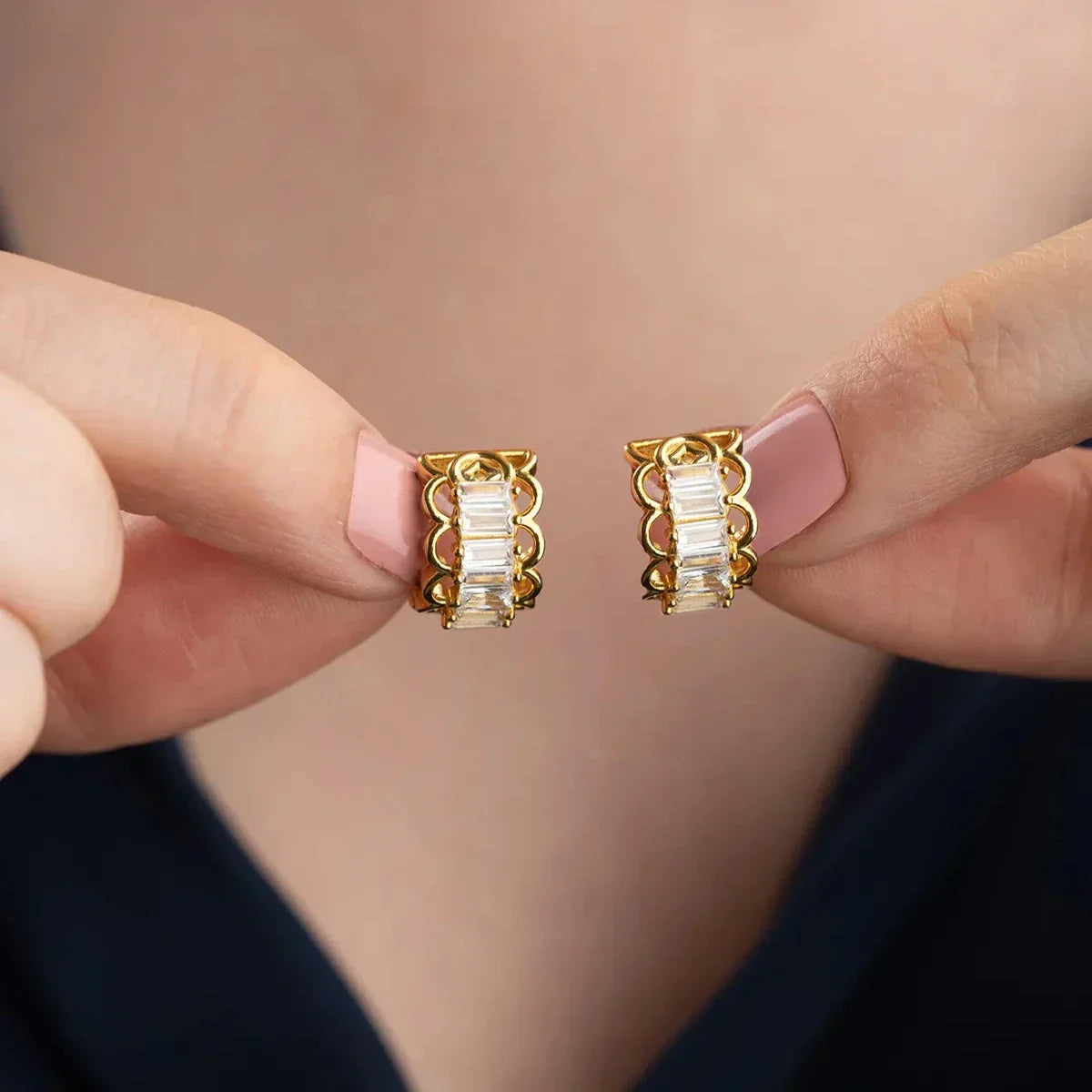 ELARIA WHITE BAGUETTE OHRRINGE | 925 SILBER