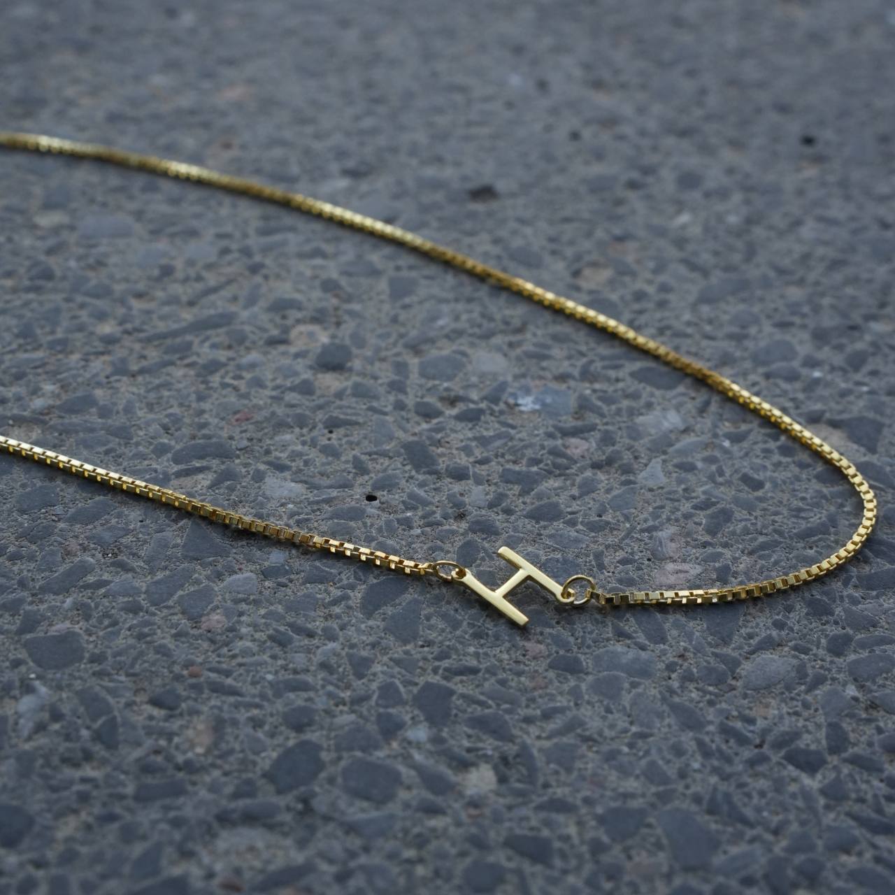 MINIMAL INITIALEN CUBIC NECKLACE (8910034862423)