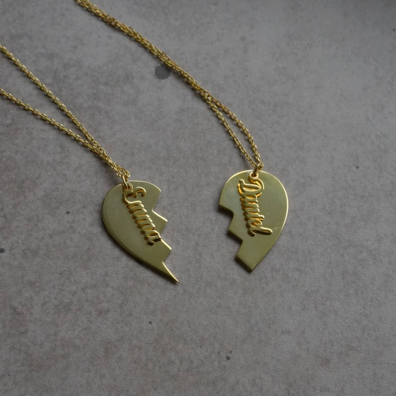 COUPLE HEART NAME NECKLACE (8910113636695)