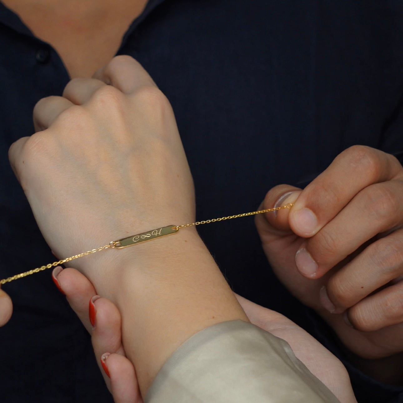 COUPLE GRAVUR BASIC BRACELET (8739388457303)