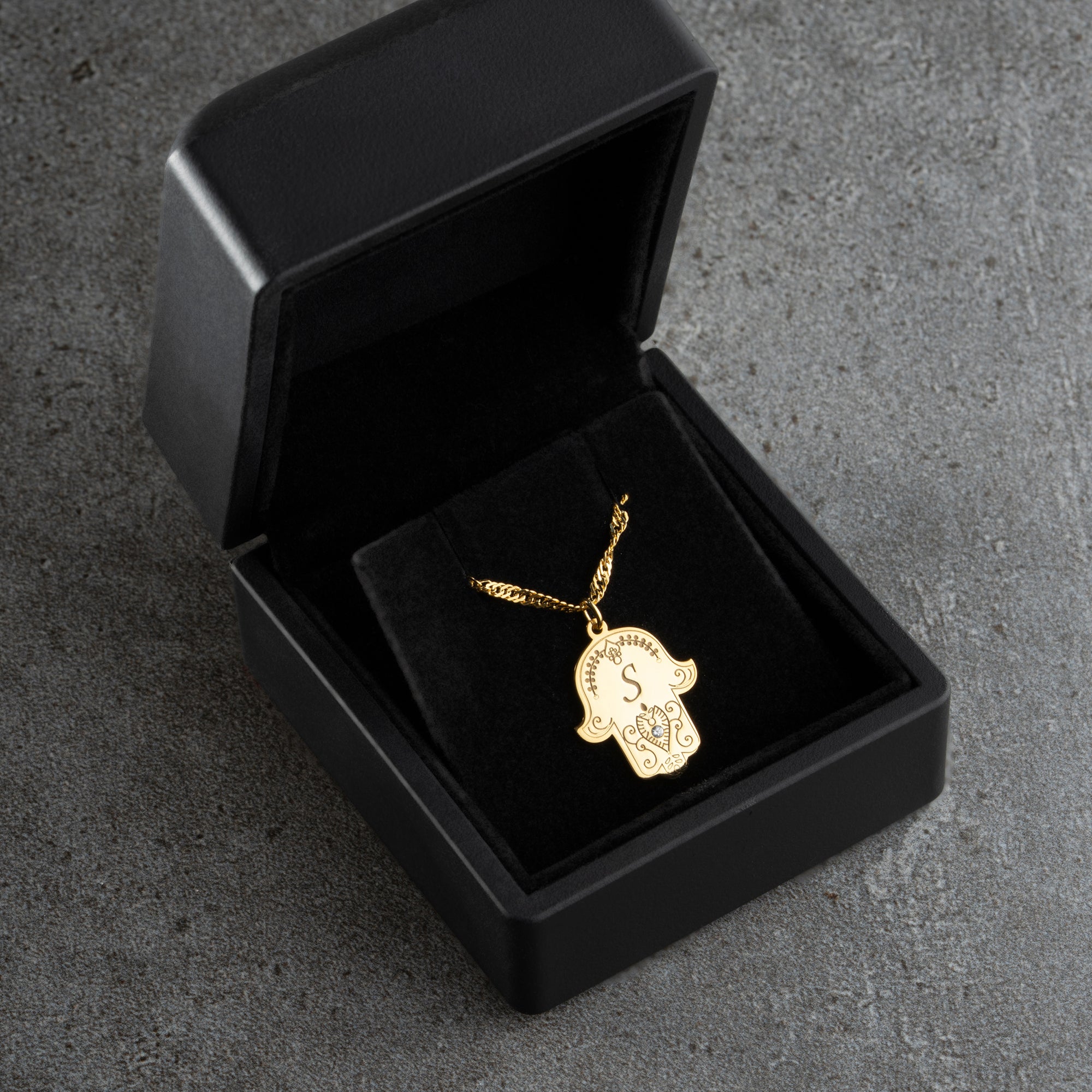 FATIMAS HAND MIT WUNSCHBUCHSTABE | 925 SILBER