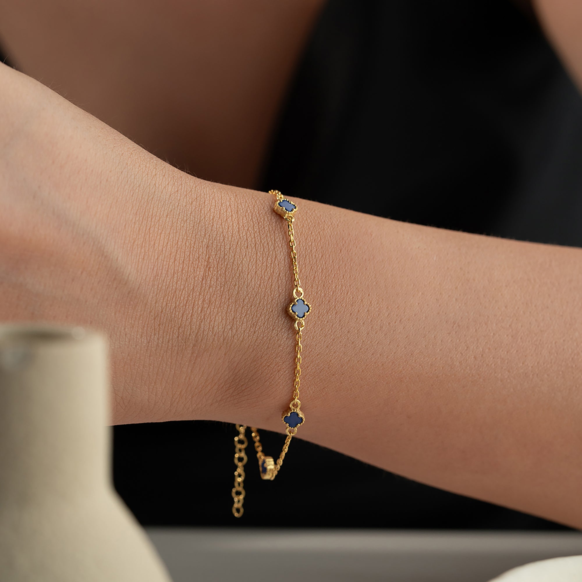 MINIMAL BLAUER KLEE ARMKETTE | 925 SILBER