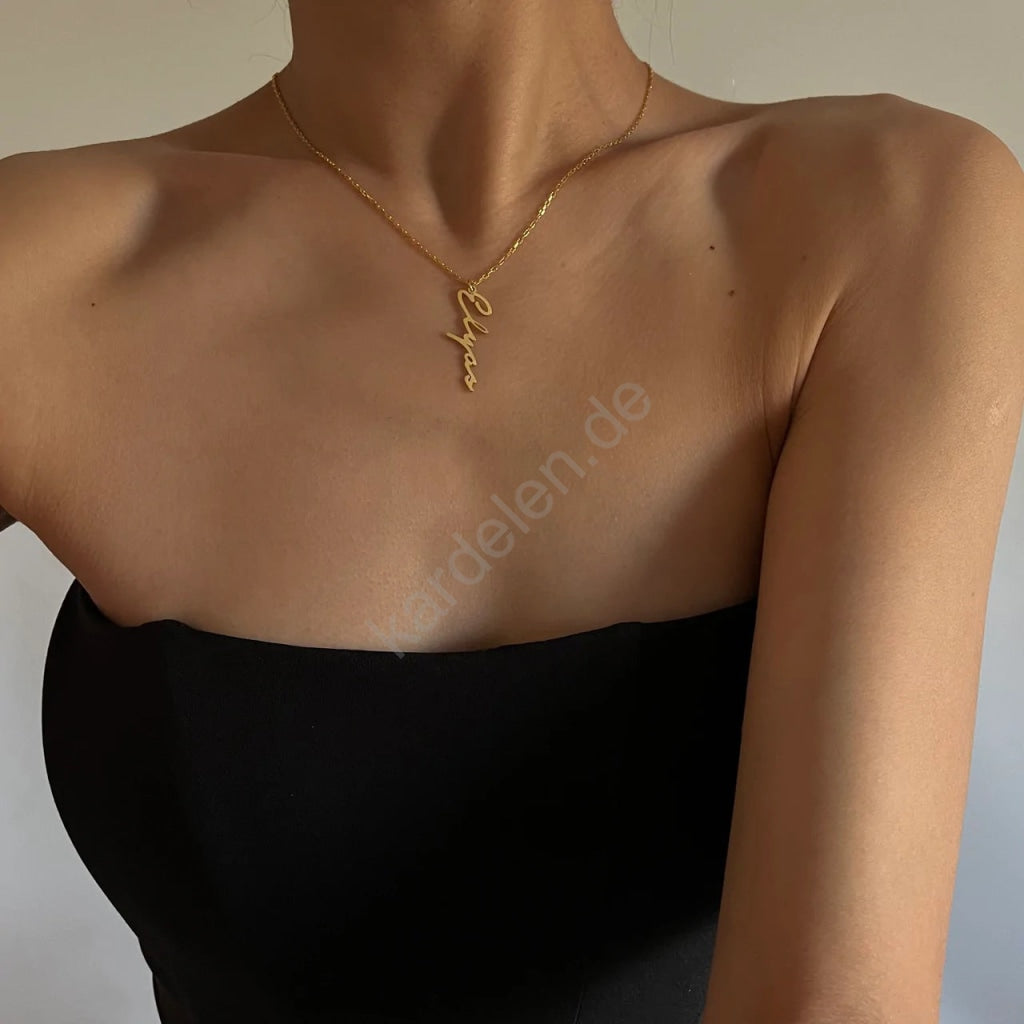 Signatur Senkrechte Namenskette (7017627844653)