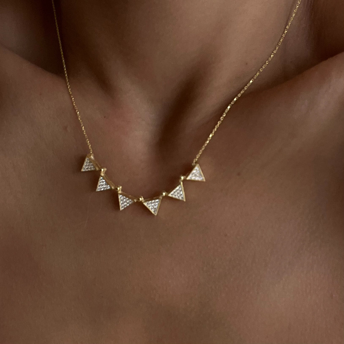 Magnet Dreieck Halskette (7153015750701)